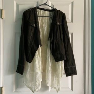 Jacket with lace